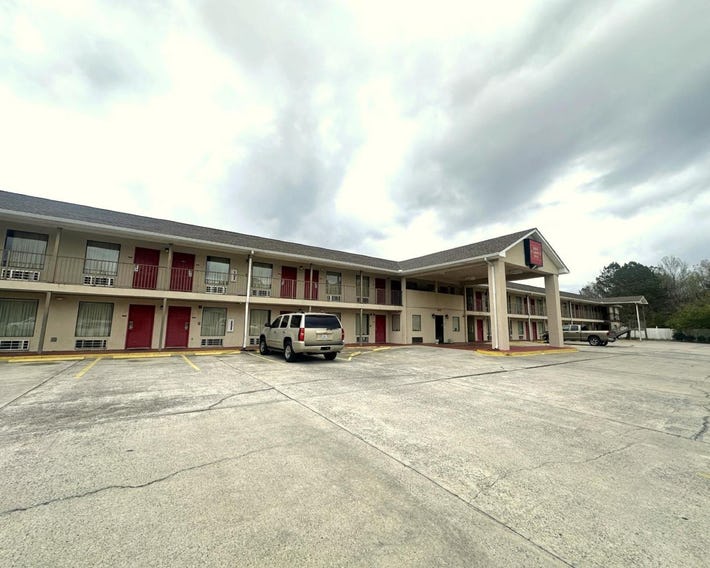 OYO Hotel East Macon I-75