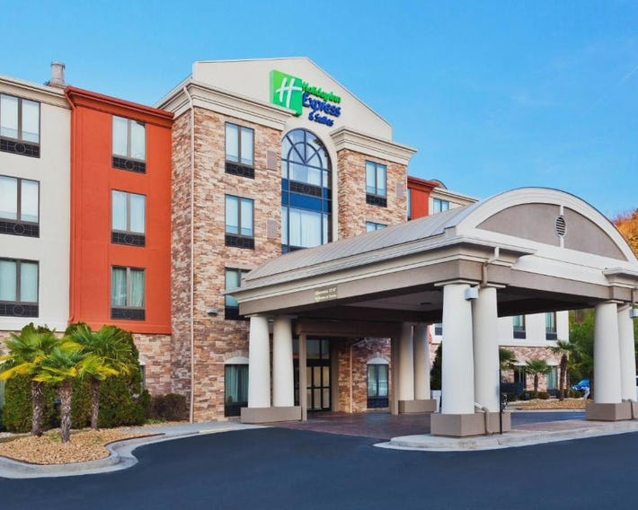 Holiday Inn Express Rome-East by IHG