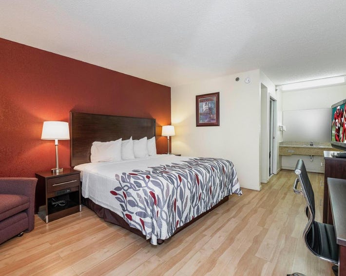 Red Roof Inn & Suites Rome