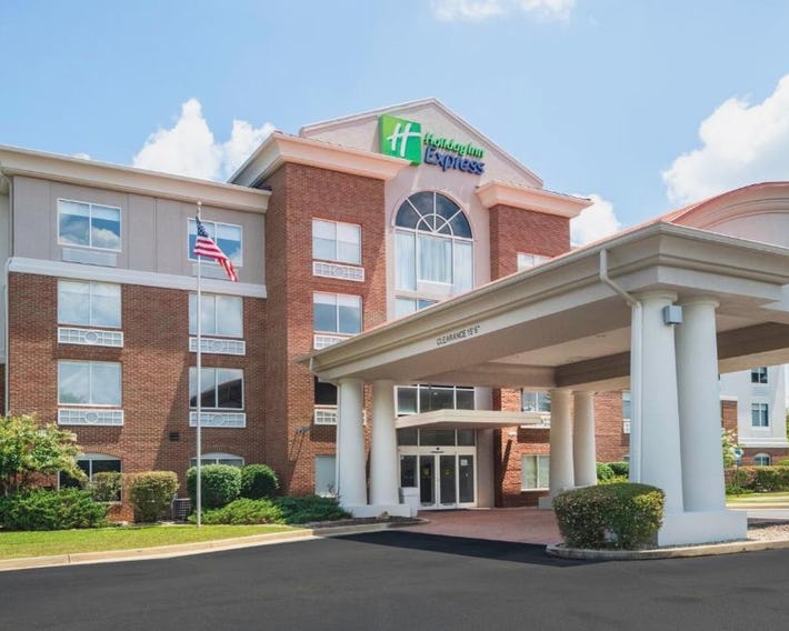 Holiday Inn Express and Suites Atlanta-Johns Creek by IHG