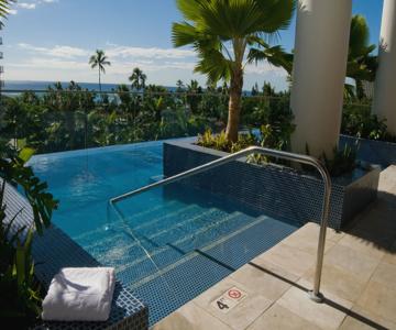 Trump International Hotel Waikiki by Jet Luxury Resorts