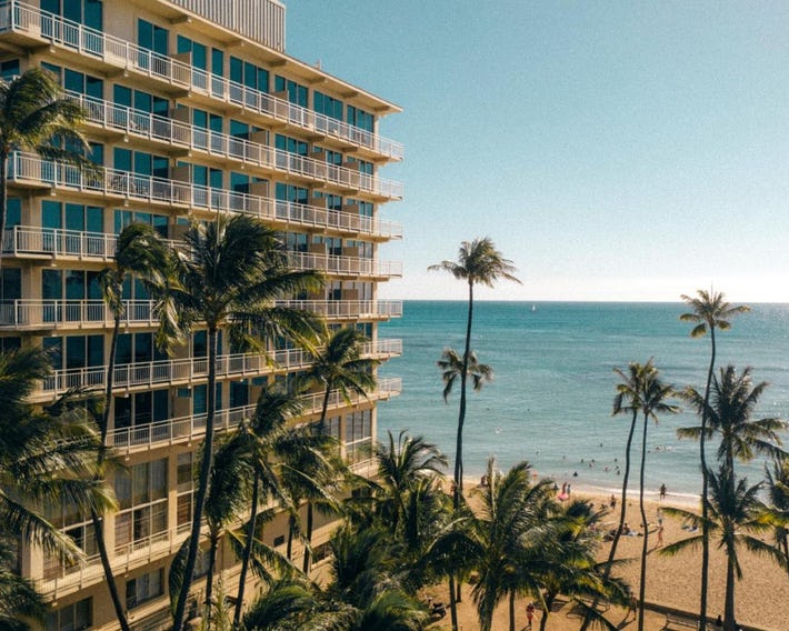 Kaimana Beach Hotel