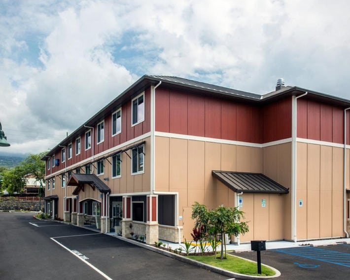 Holiday Inn Express & Suites Kailua-Kona by IHG