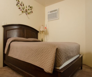 Bond Street Motel Apartments