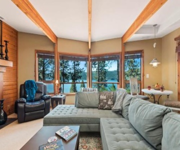 Camp Runamuck Bed and Breakfast