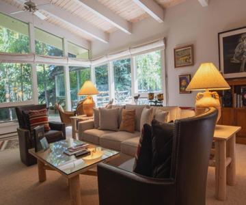Saddle Road Home 104
