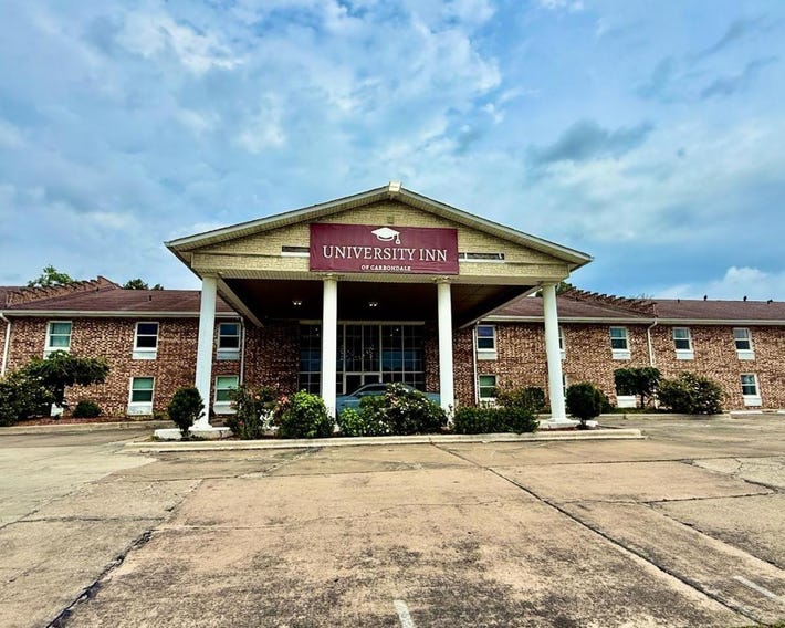 University Inn of Carbondale by Hotel O