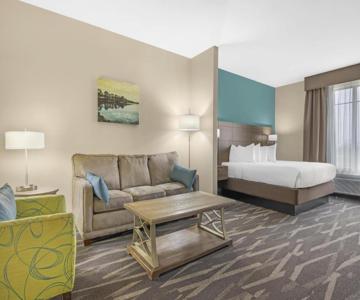 Best Western Plus Centralia Hotel & Suites