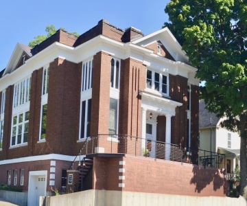 McGrady Inn