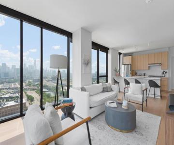 Foundry Unmatched Skyline Views at Lincoln Park
