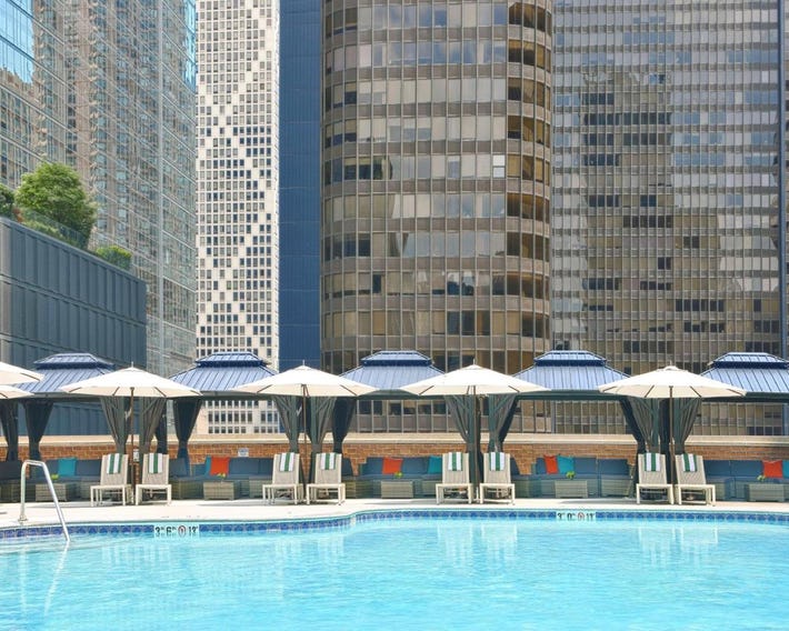 DoubleTree by Hilton Hotel Chicago - Magnificent Mile