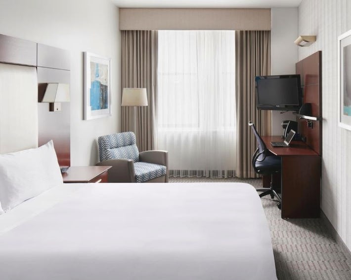 Club Quarters Hotel Wacker at Michigan, Chicago