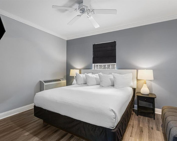Hotel Chicago West Loop, SureStay Collection by Best Western