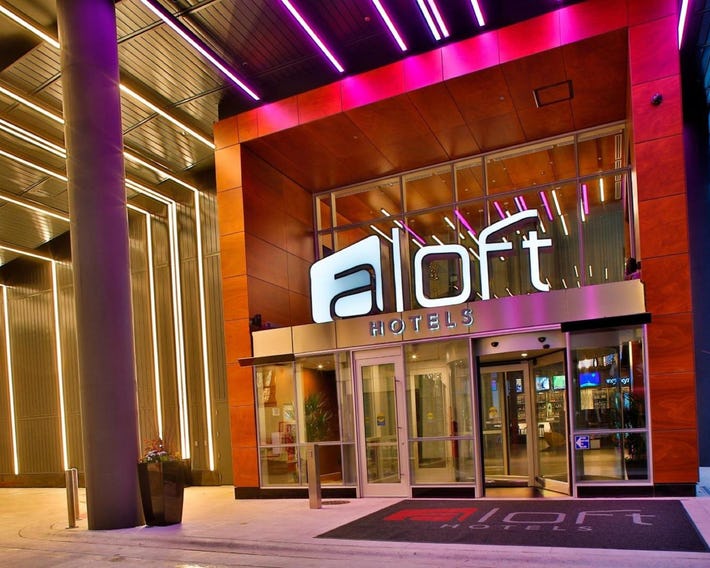 Aloft by Marriott Chicago Mag Mile