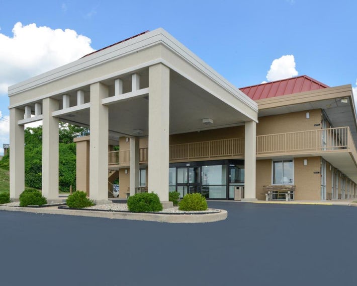 Americas Best Value Inn - Collinsville / St. Louis