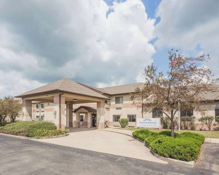 Howard Johnson by Wyndham Manteno