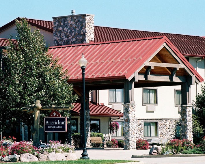 AmericInn by Wyndham Oswego