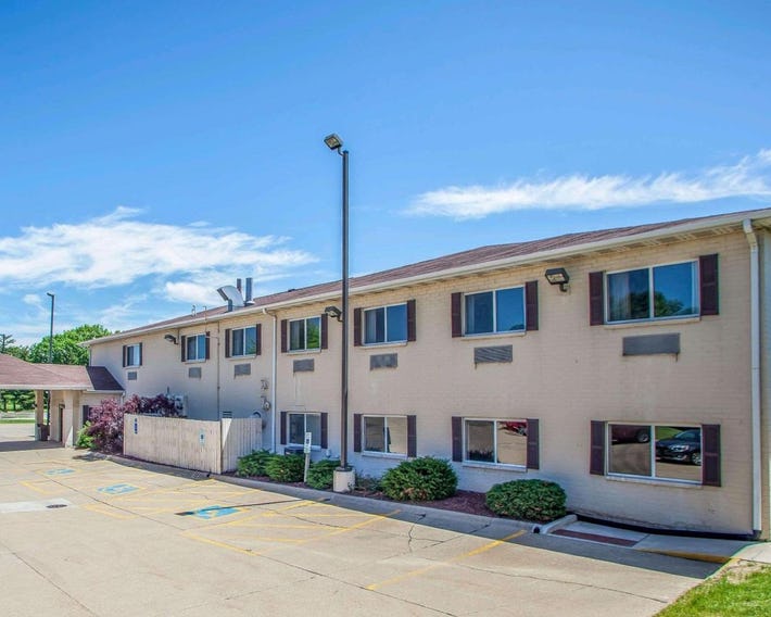 Comfort Suites Peoria I-74