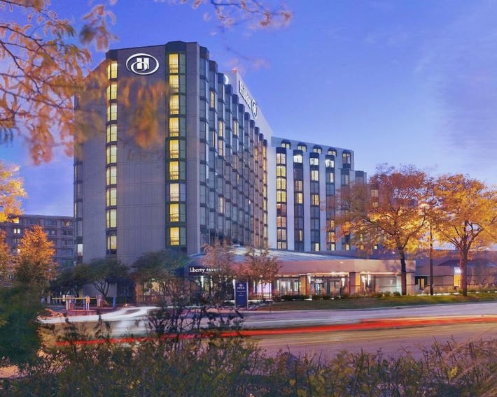 Hilton Rosemont Chicago O'Hare