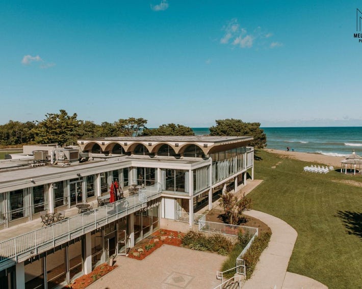Illinois Beach Hotel