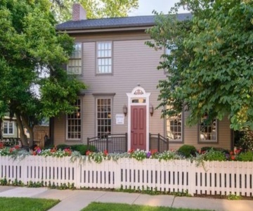 Brick Street Inn