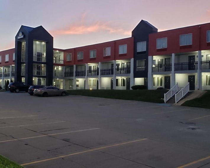 Days Inn by Wyndham West Des Moines - Clive