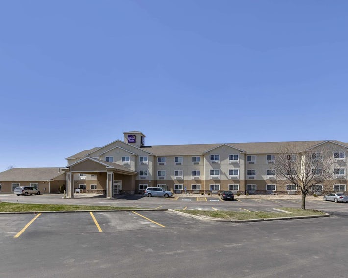 Sleep Inn & Suites Pleasant Hill - Des Moines