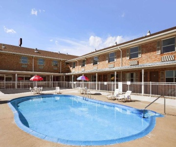 Ramada Sioux City