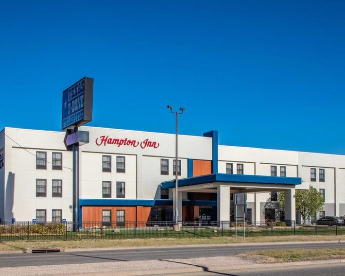 Hampton Inn Hutchinson