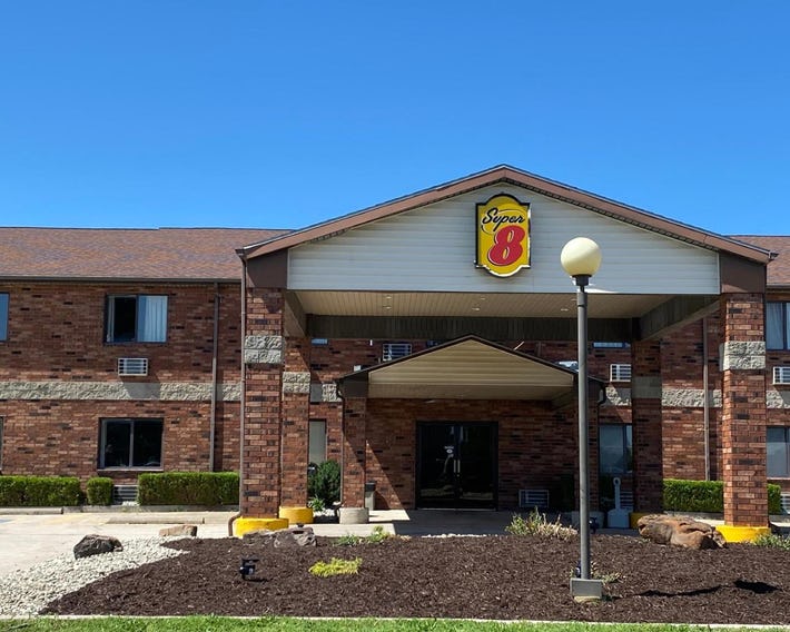 Super 8 by Wyndham Independence