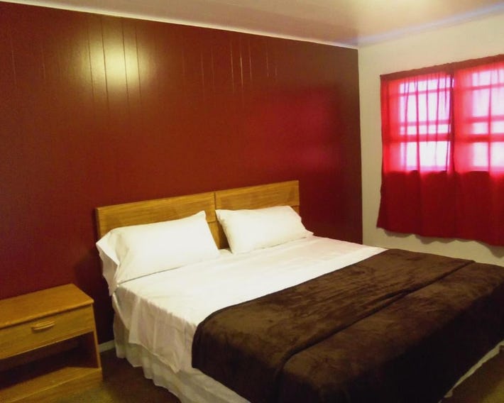 Super 54 Inn