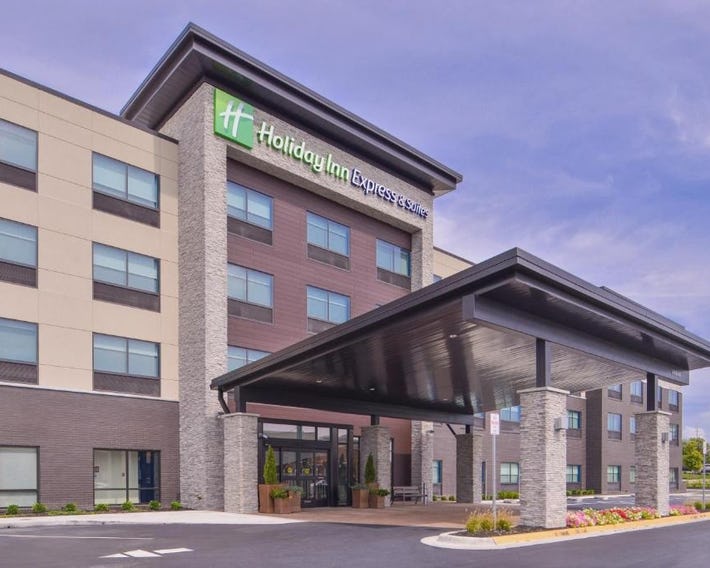 Holiday Inn Express & Suites - Olathe West by IHG