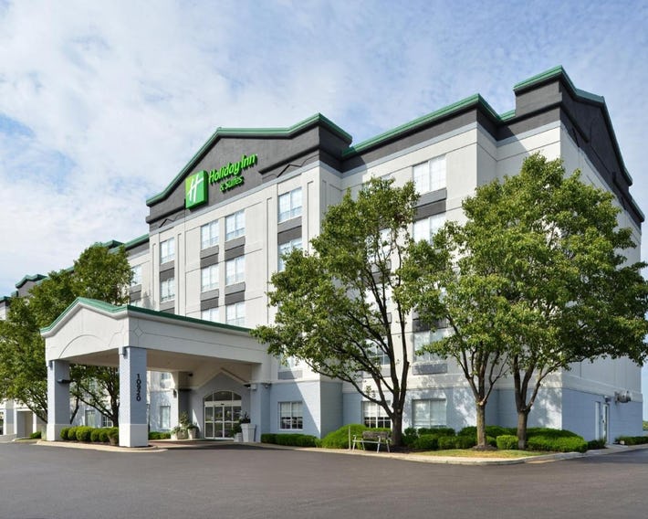 Holiday Inn Hotel & Suites Overland Park-Conv Ctr