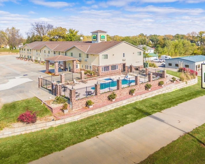 Wamego Inn and Suites