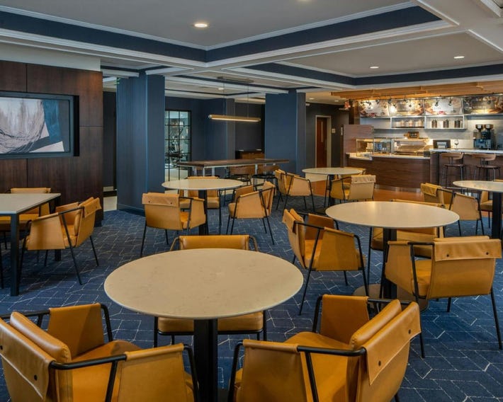 Courtyard by Marriott Covington / Mandeville