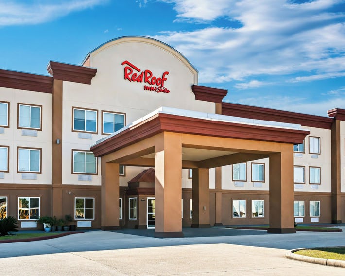 Saffron Inn & Suites