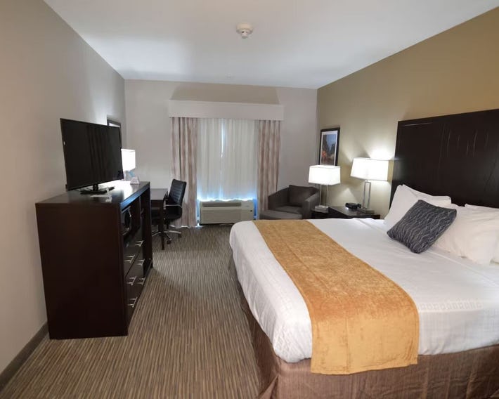 Best Western False River Hotel