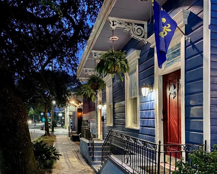 The Blue60 Marigny Inn