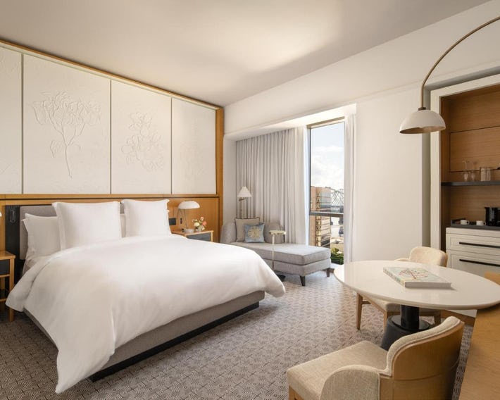 Four Seasons Hotel New Orleans
