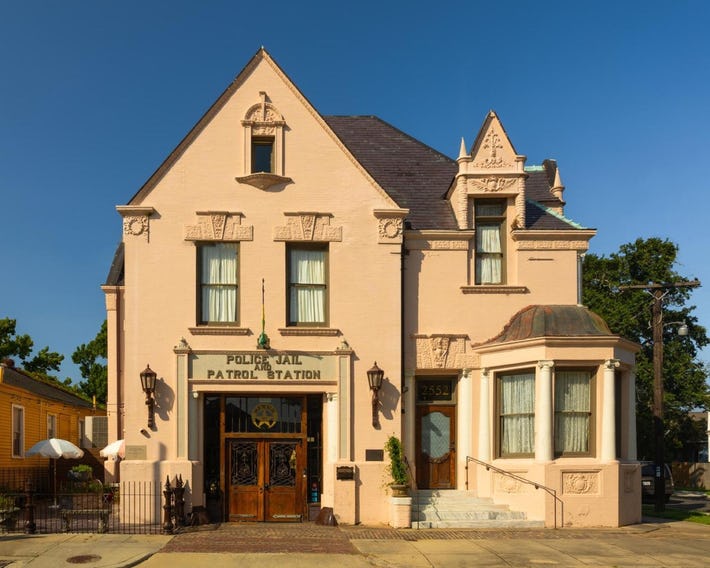 Inn at the Old Jail