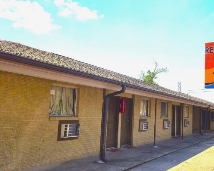 Relax Inn by OYO Sulphur Hwy 90