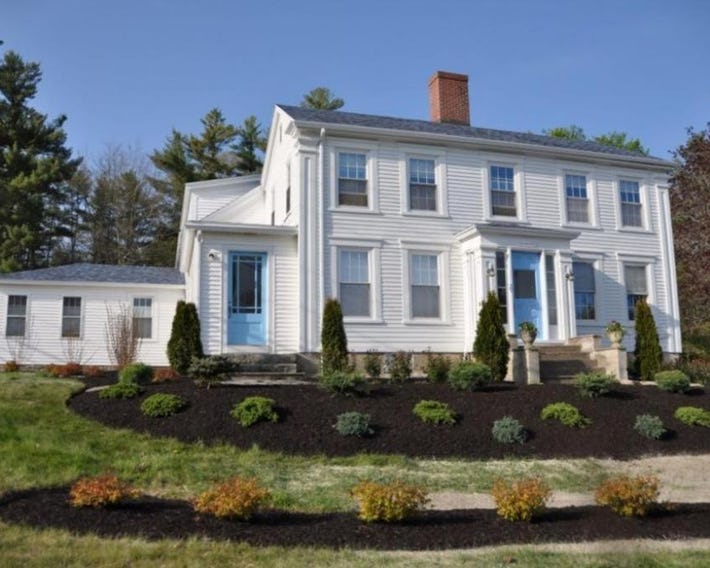 2 River Road Inn & Cottages
