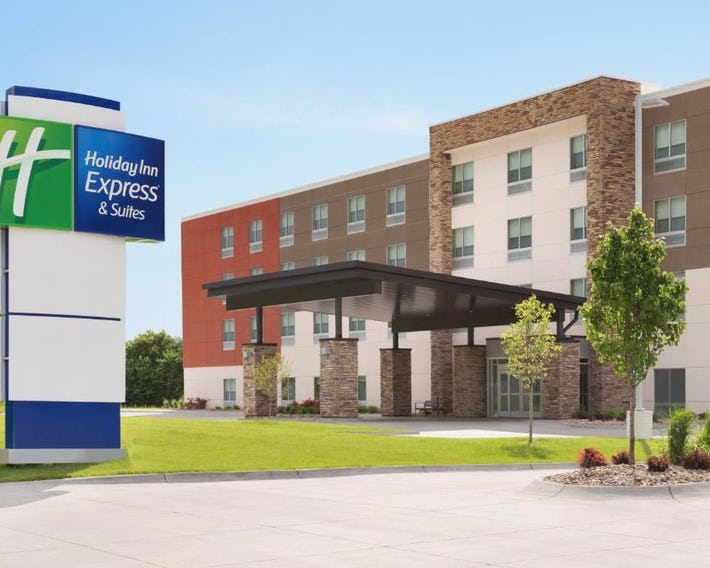 Holiday Inn Express & Suites Clear Spring by IHG