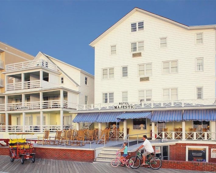 Majestic Hotel & Apartments