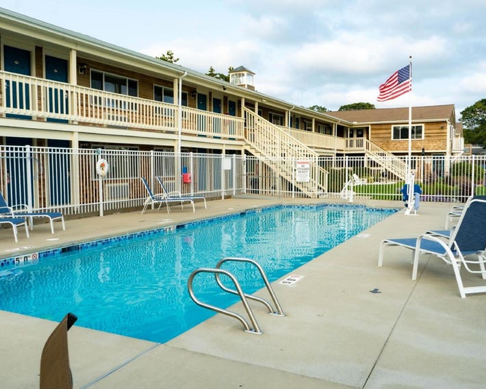 InnSeason Resorts HarborWalk