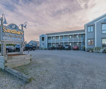 Sandbars Inn