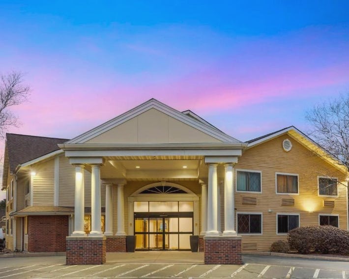 Best Western The Inn at Sharon - Foxboro