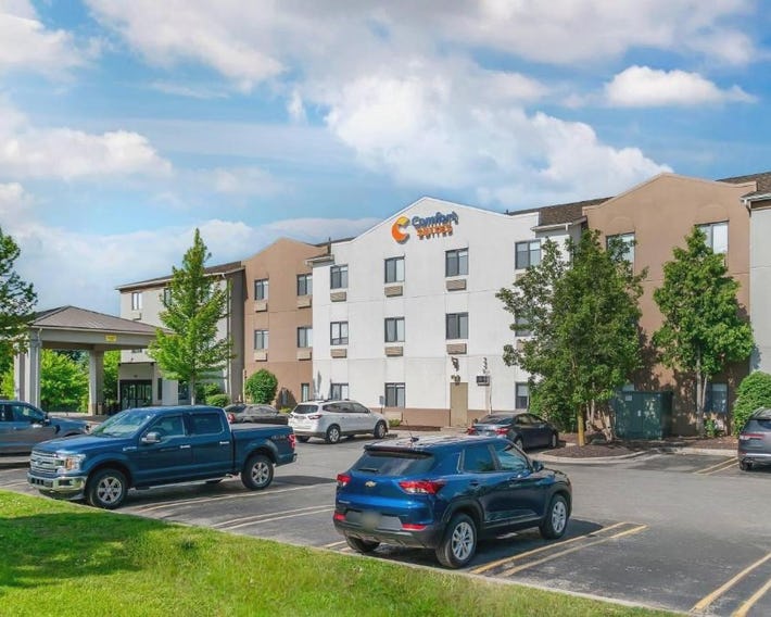 Comfort Suites Auburn Hills-Detroit