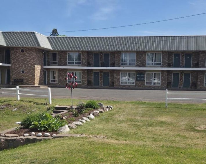 Budget Host Inn