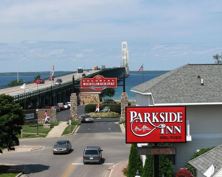 Parkside Inn Bridgeview